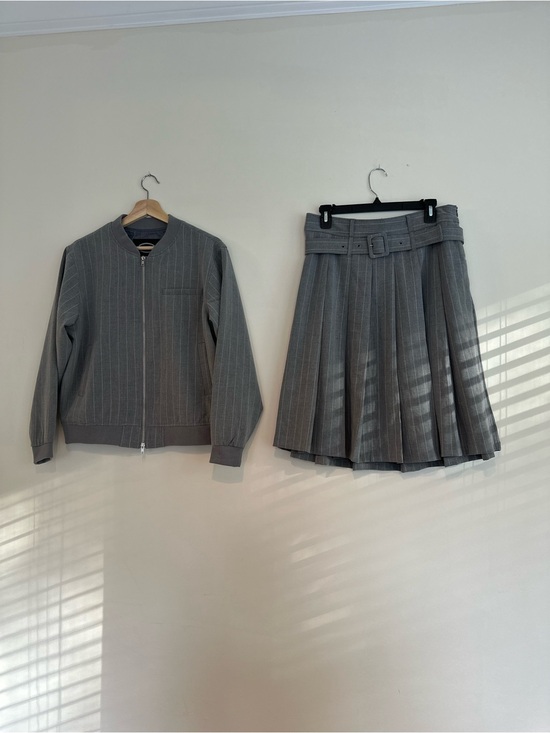 Scoop NYC Dresses & Skirts - Scoop NYC Gray Pinstripe Two-Piece Skirt Set with Belt